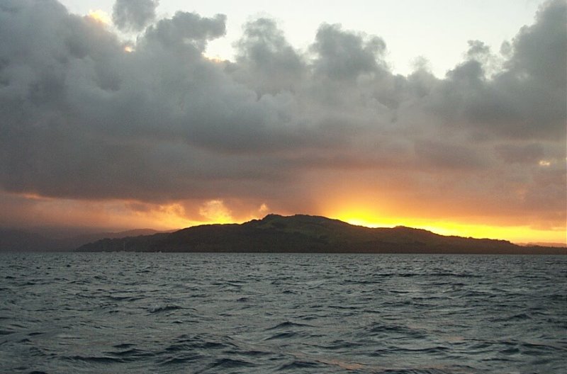 sunriseoffthecoastoffiji.jpg